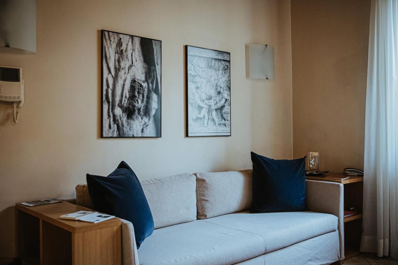 Ascanio Sforza - Suites & Apartments Milan Luaran gambar