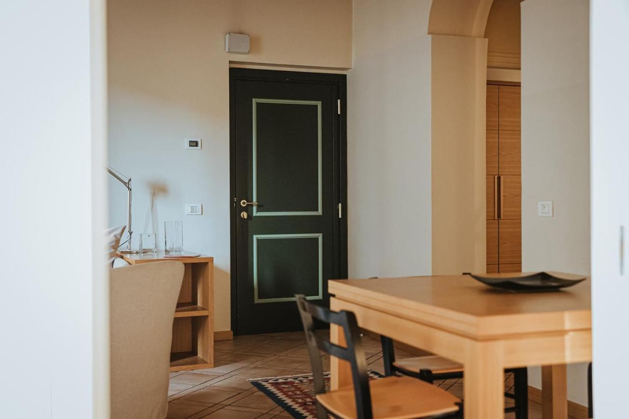 Ascanio Sforza - Suites & Apartments Milan Luaran gambar