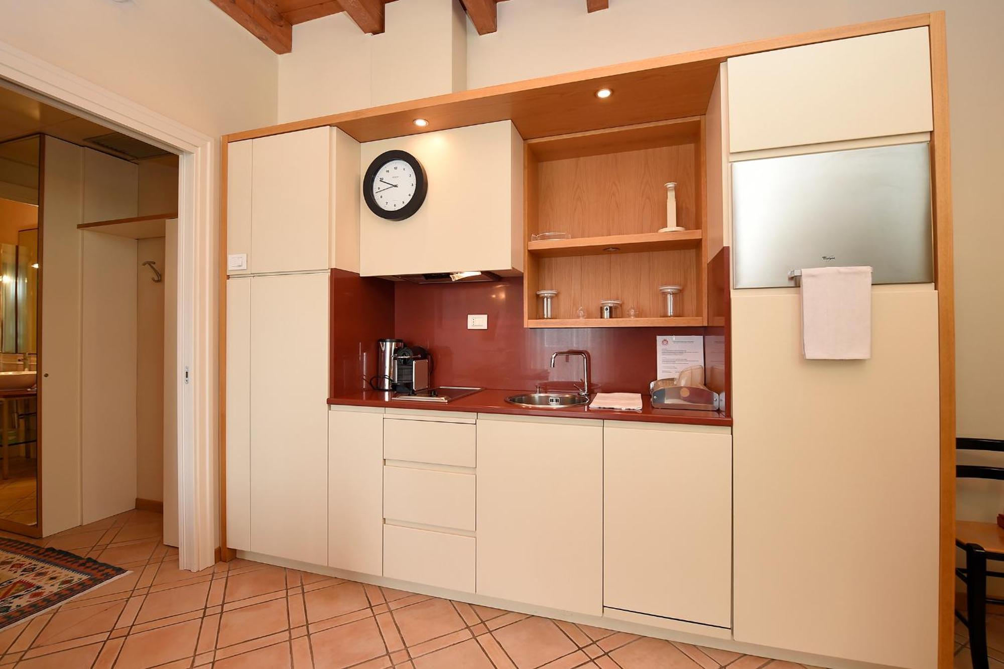 Ascanio Sforza - Suites & Apartments Milan Bilik gambar