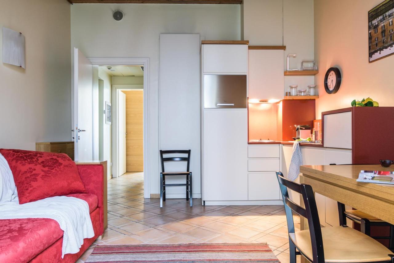 Ascanio Sforza - Suites & Apartments Milan Luaran gambar