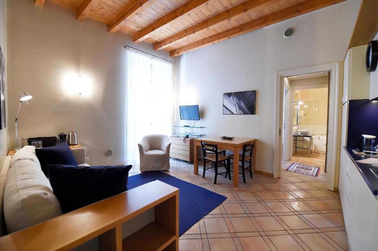 Ascanio Sforza - Suites & Apartments Milan Luaran gambar