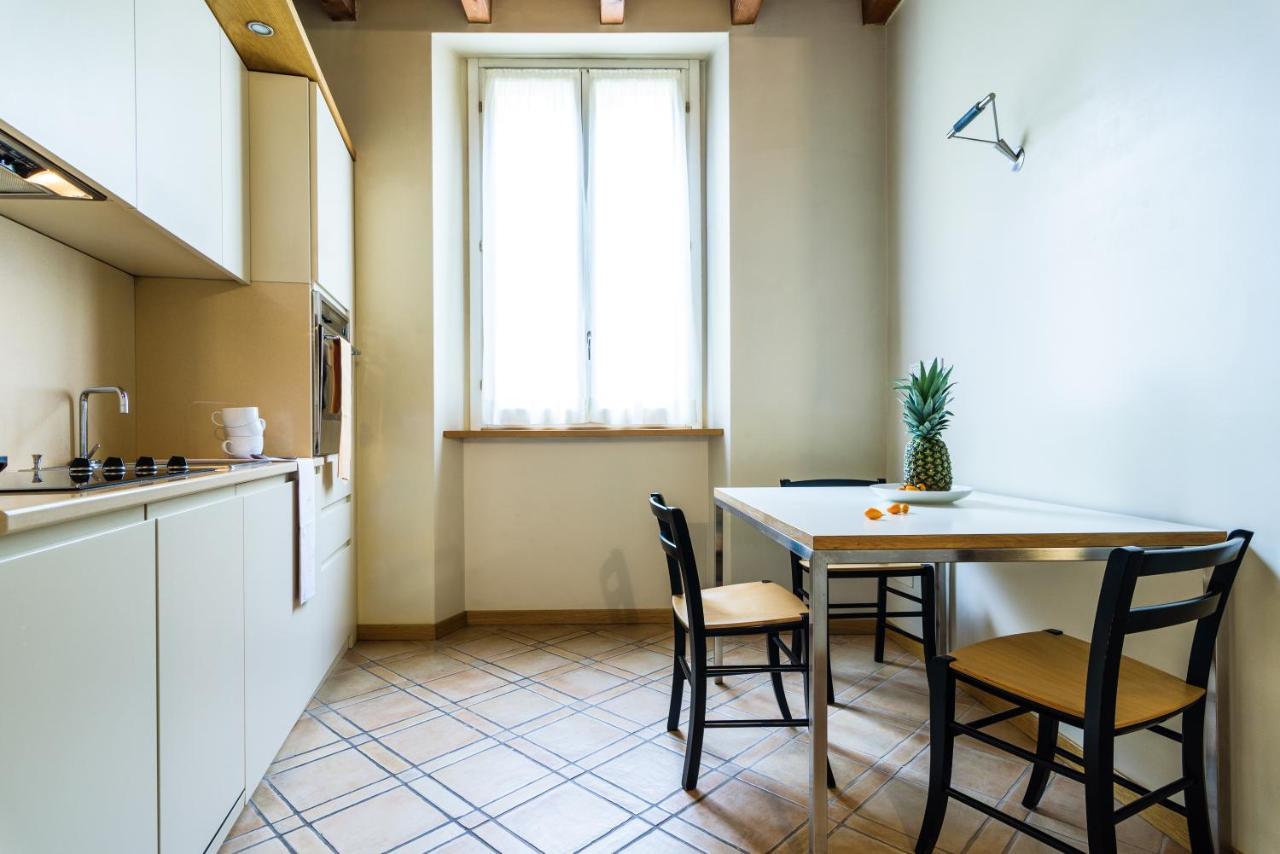 Ascanio Sforza - Suites & Apartments Milan Luaran gambar